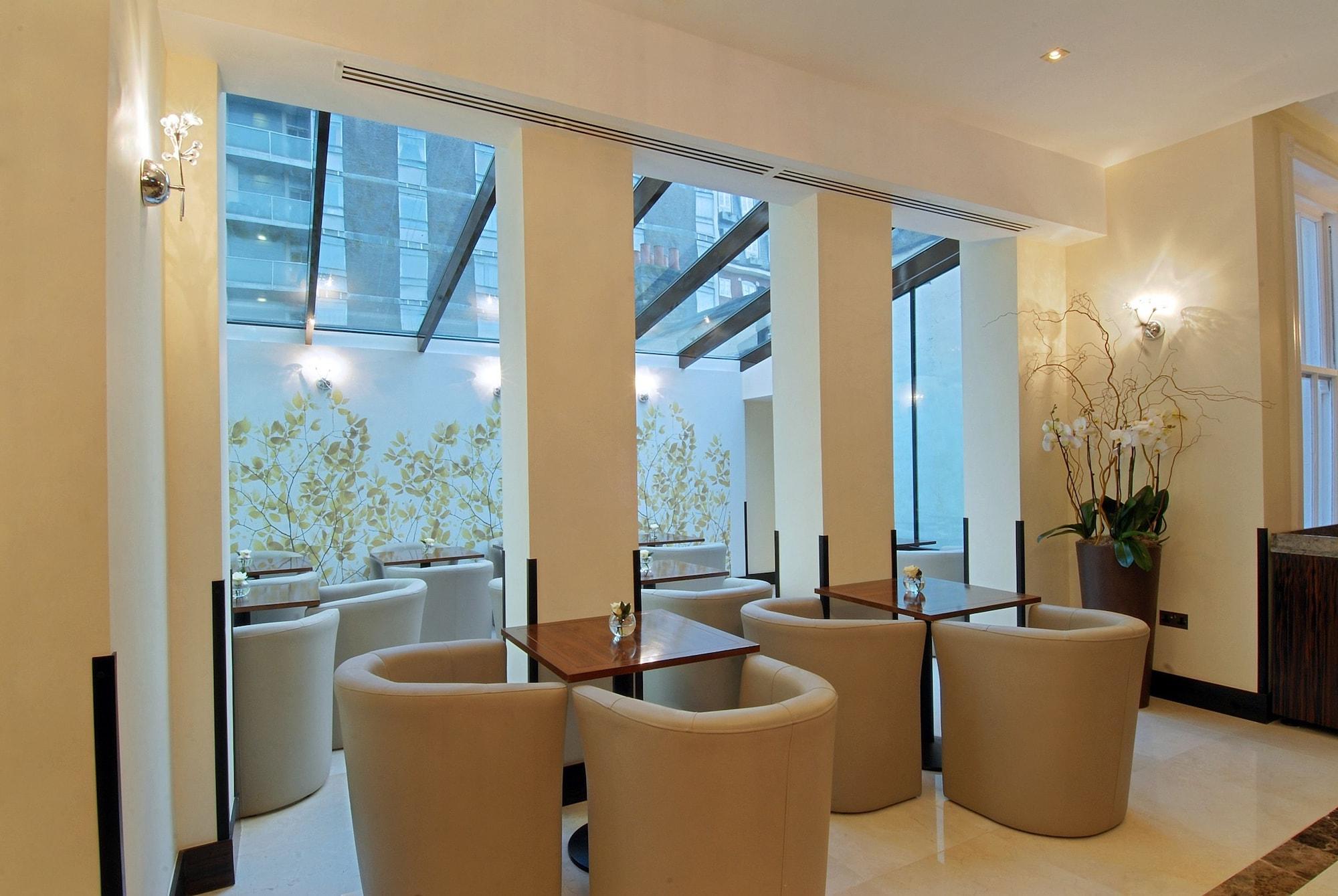 Park Grand Mayfair Londra Exterior foto The interior of the hotel